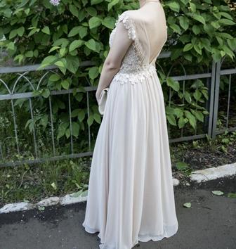 Красивое платье