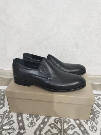 Мужской туфли