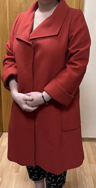 Стильное дорогое пальто