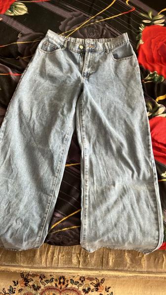 Джинсы женские