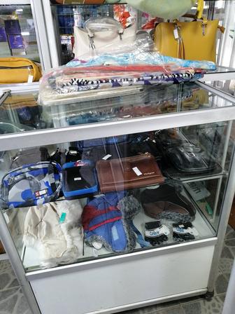 Витрина выдвижная