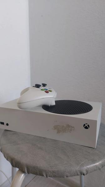 Продаю XBOX series S