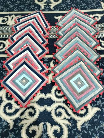 Орындыққа арналған көрпеше.