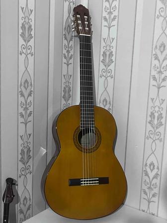 Yamaha c40 классическая гитара