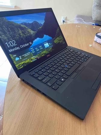 Продам бизнес ноутбук Dell Latitude