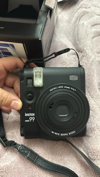 Продам instax mini 99