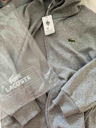 Толстовка Lacoste