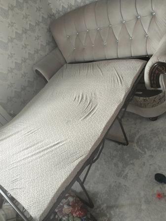 Диван и кресло (1 шт)