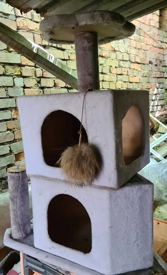 Продам 2 домика для кошки