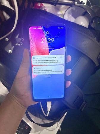 Продам мобильный телефон Vivo