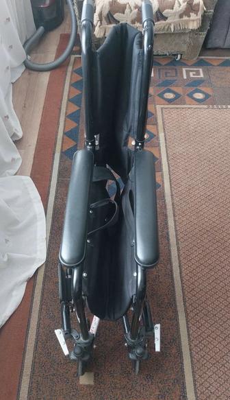 Коляска инвалидная