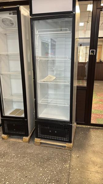 Шкаф холодильный со стеклянной дверью