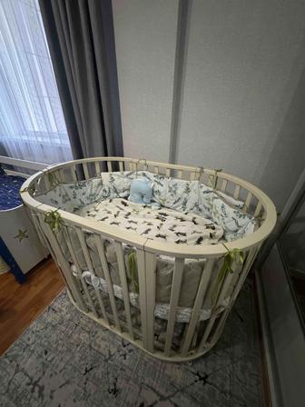 Продаю кровать детскую для новорожденных