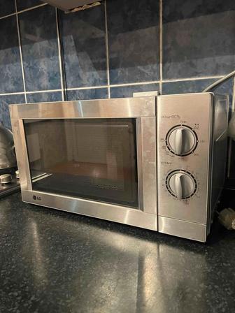 Микроволновая печь