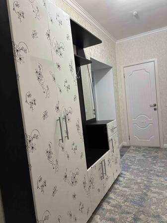 Продам шкаф прихожей