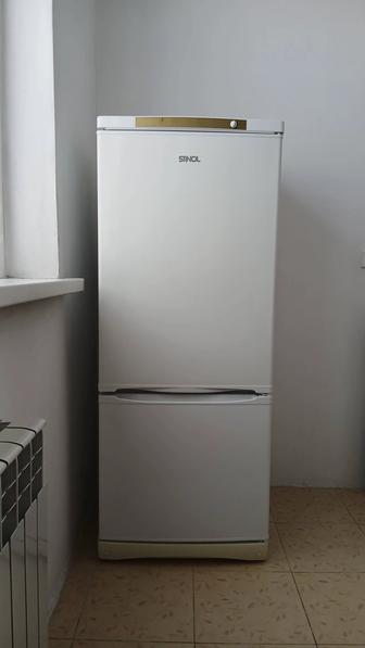 Холодильник STINOL