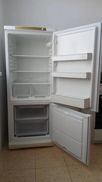 Холодильник STINOL