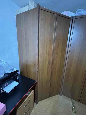 Продается угловой шкаф