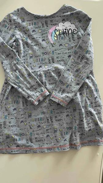 Продам детское платье бу