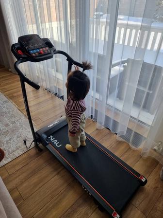 Беговая дорожка Genau