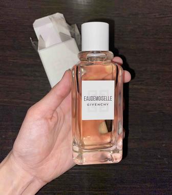 Парфюм оригинал Eaudemoiselle Eau Florale срочно