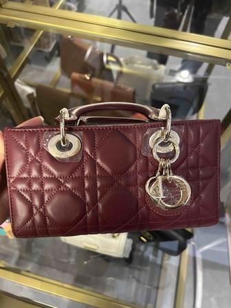 Dior сумочка со скидкой