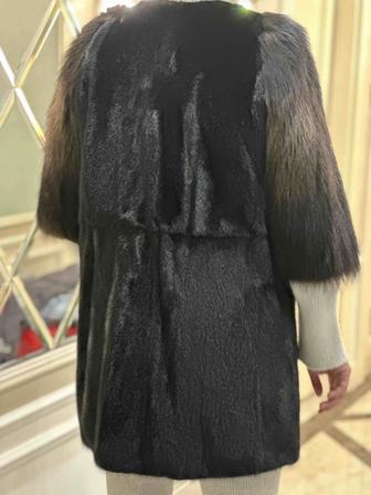 Продам норковую шубу