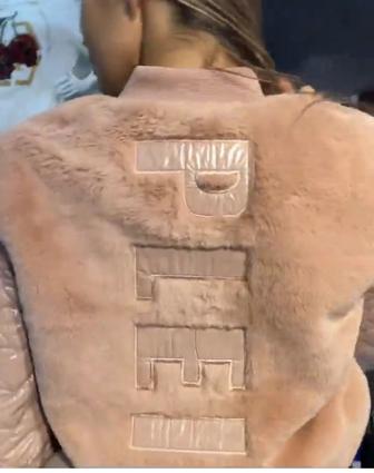 Теплый бомбер куртка