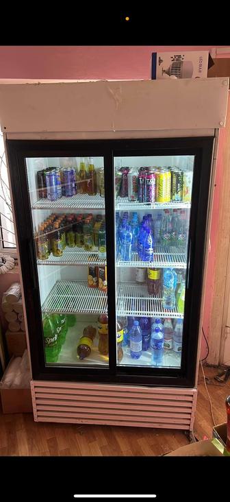 Холодильник для магазина