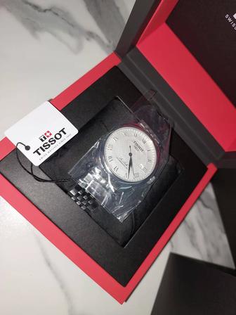 Продам часы Tissot le locle