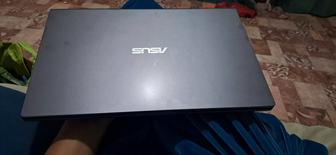 Продаю ноутбук asus vivobook