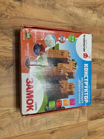 Конструктор замок из кирпичей