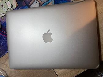 MacBook Air 13 Early 2015