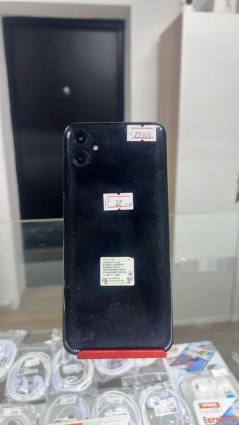Samsung A04e,32gb