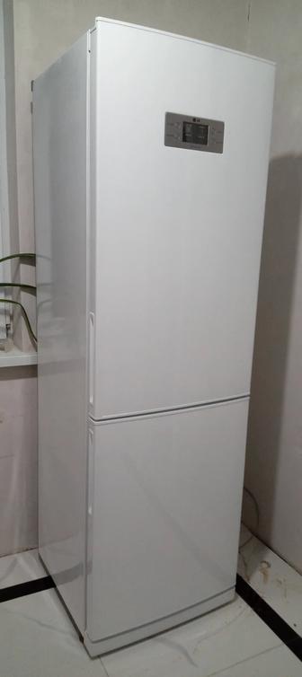 Холодильник LG