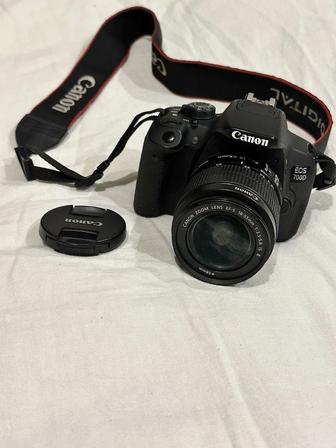 Профессиональный фотоаппарат Canon EOS 700D