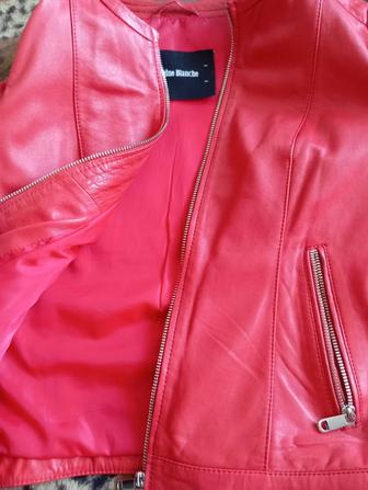 Продам!Куртка женская!