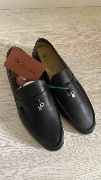 Продаю кожаные туфли Loro Piana