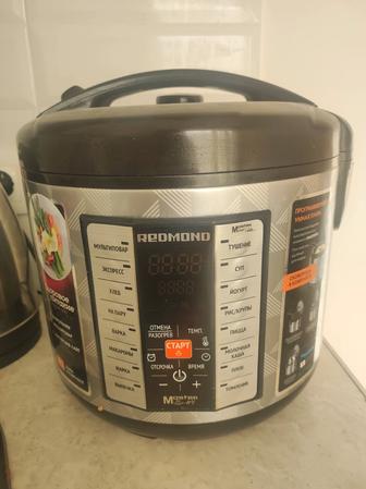 Продам мультиварку Редмонд