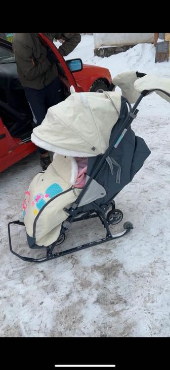 Продам санки-коляску