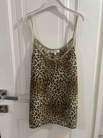 Продам топ новый