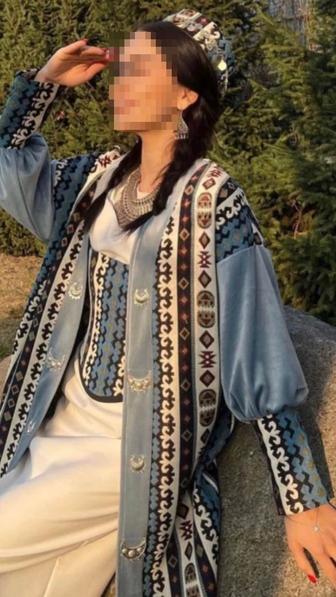 Национальный шапан женский стильный