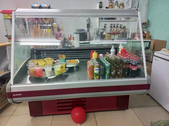 Витринный холодильник