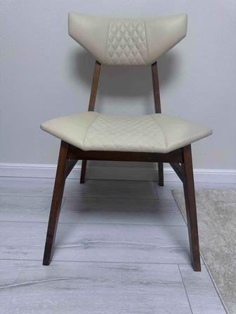 Продам стулья