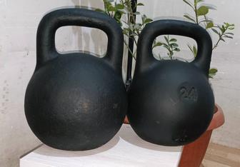 Гиря 24 кг советская чугунная