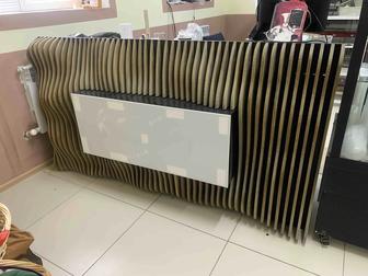 Витринный шкаф