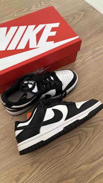 Новые кроссовки Nike low dunk