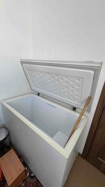 Продам морозильник