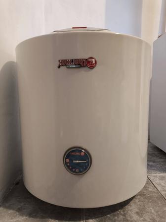 Продам водонагреватель 50 литров