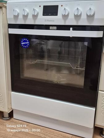 Продам электроплиту Hansa